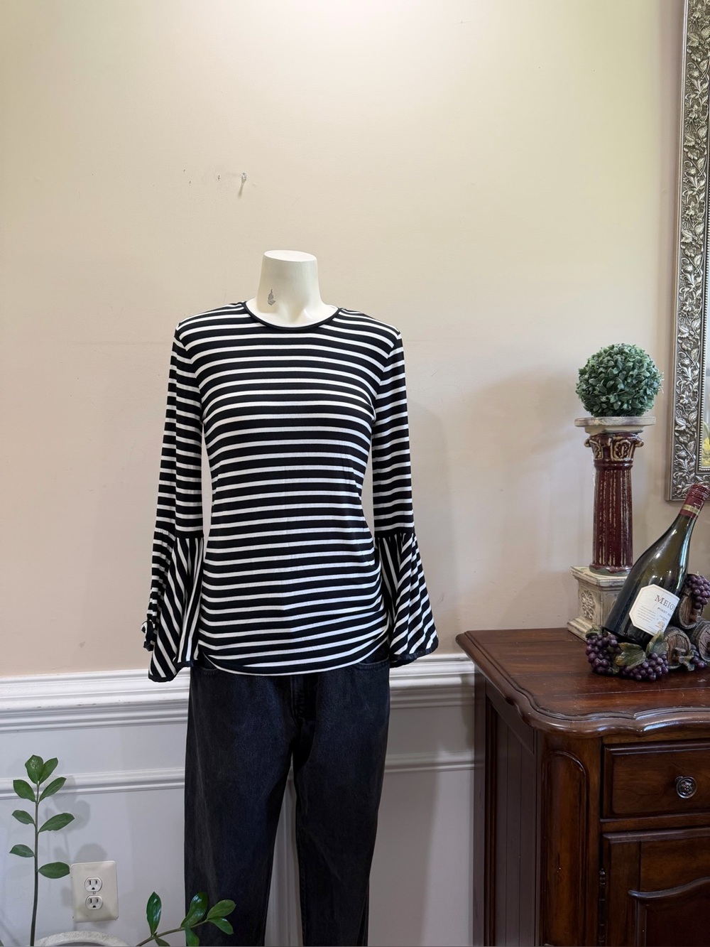 Maette Striped Bell-Sleeve Crew Neck Top - Black/White